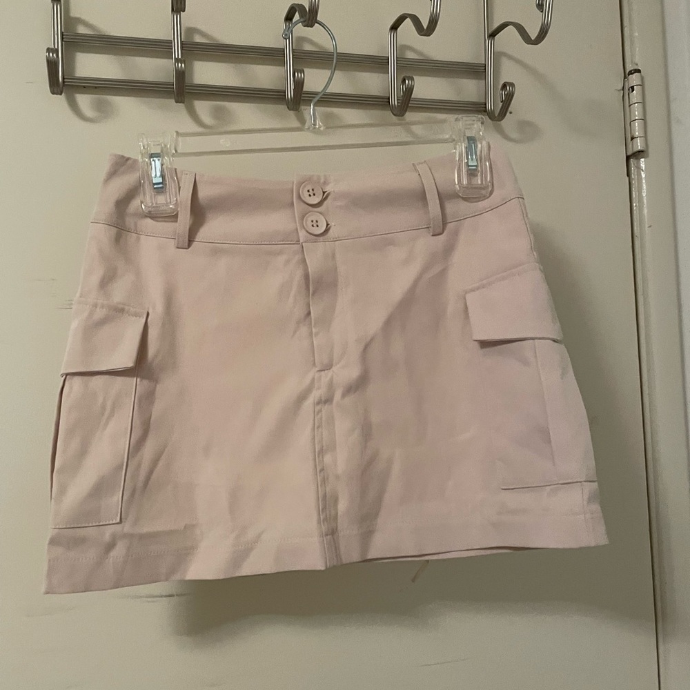 light tan skort